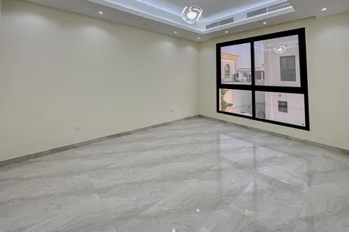 6 Bedrooms Villa in Hoshi 1