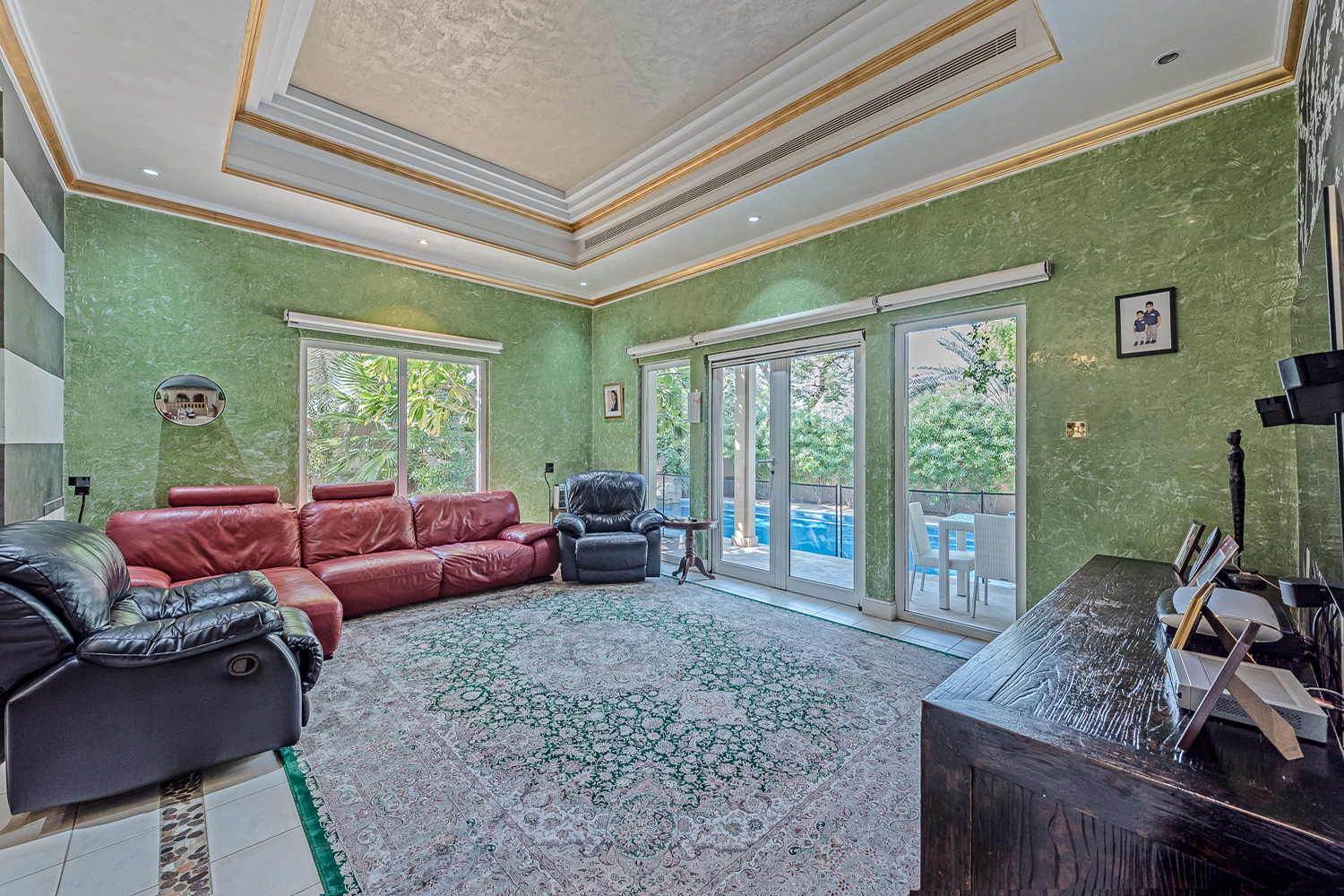 5 Bedrooms Villa in Sector H