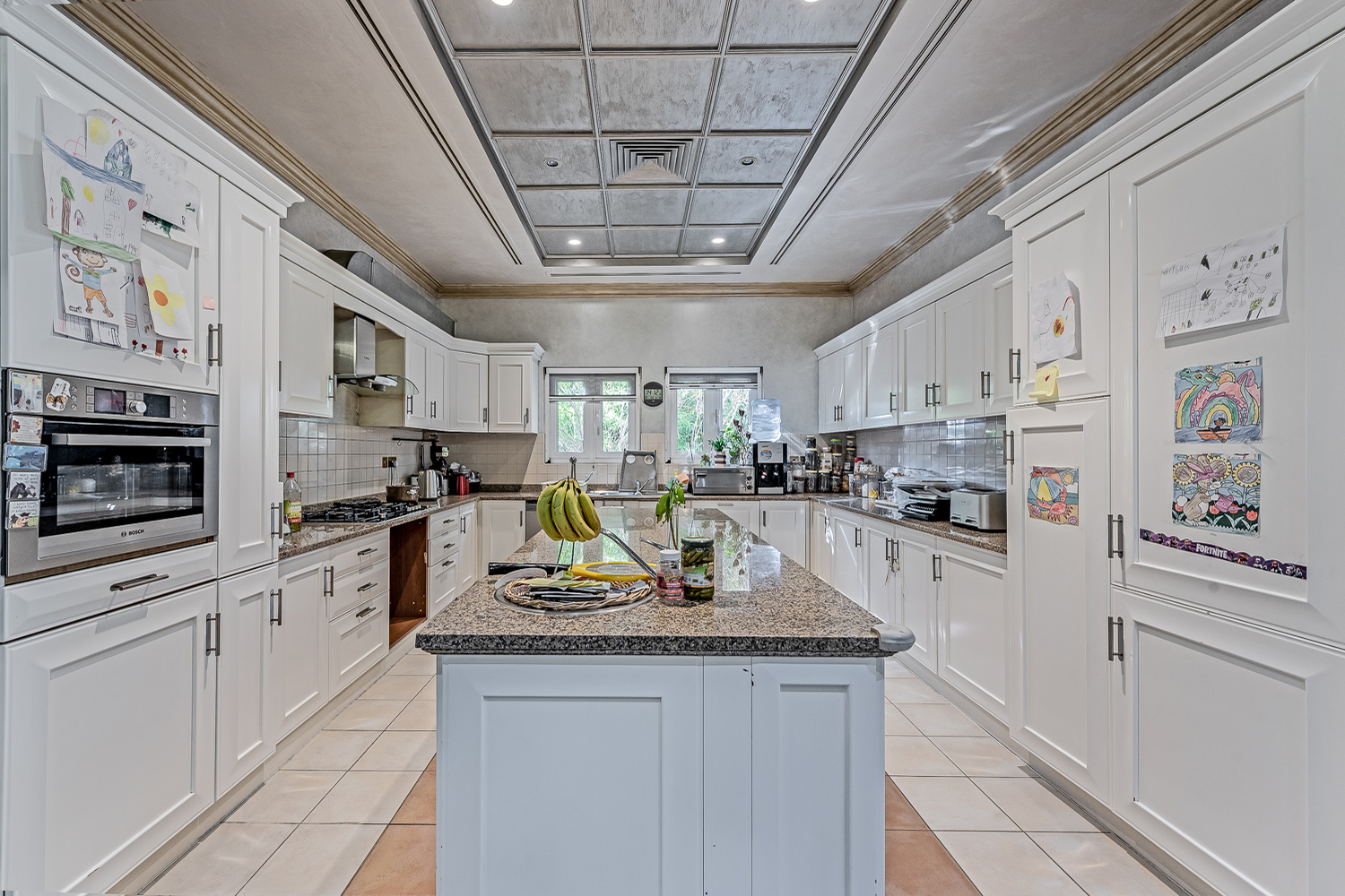 5 Bedrooms Villa in Sector H