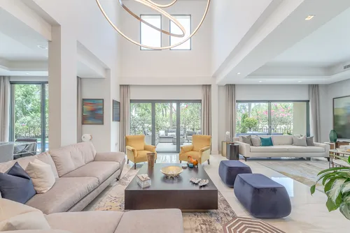 4 Bedrooms Villa in Entertainment Foyer