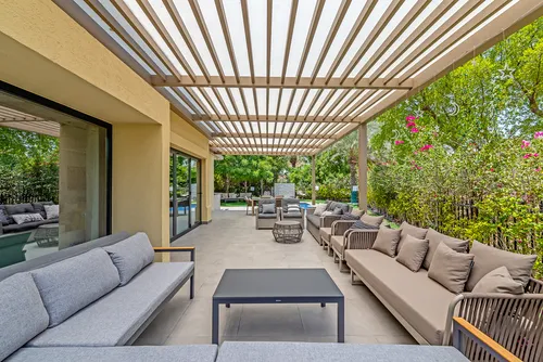 4 Bedrooms Villa in Entertainment Foyer