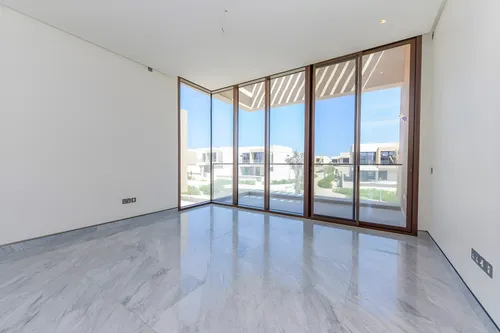 5 Bedrooms Villa in HIDD Al Saadiyat