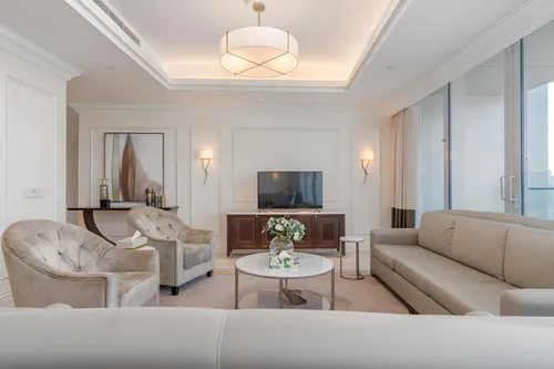 4 Bedrooms Apartment in The Address BLVD Sky Collection