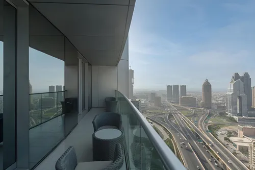 4 Bedrooms Apartment in The Address BLVD Sky Collection