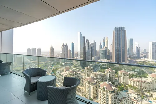 4 Bedrooms Apartment in The Address BLVD Sky Collection