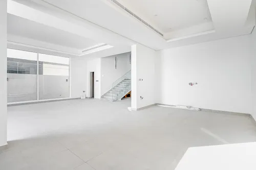4 Bedrooms Villa in Hoshi 1