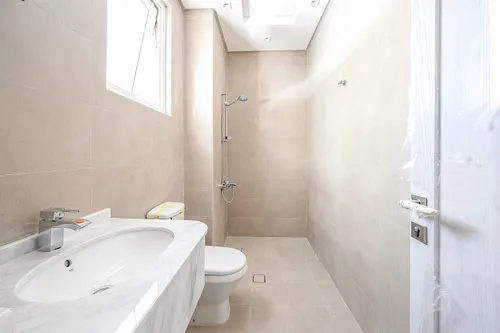 4 Bedrooms Villa in Hoshi 1