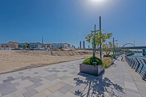  Land in Al Wasl Villas
