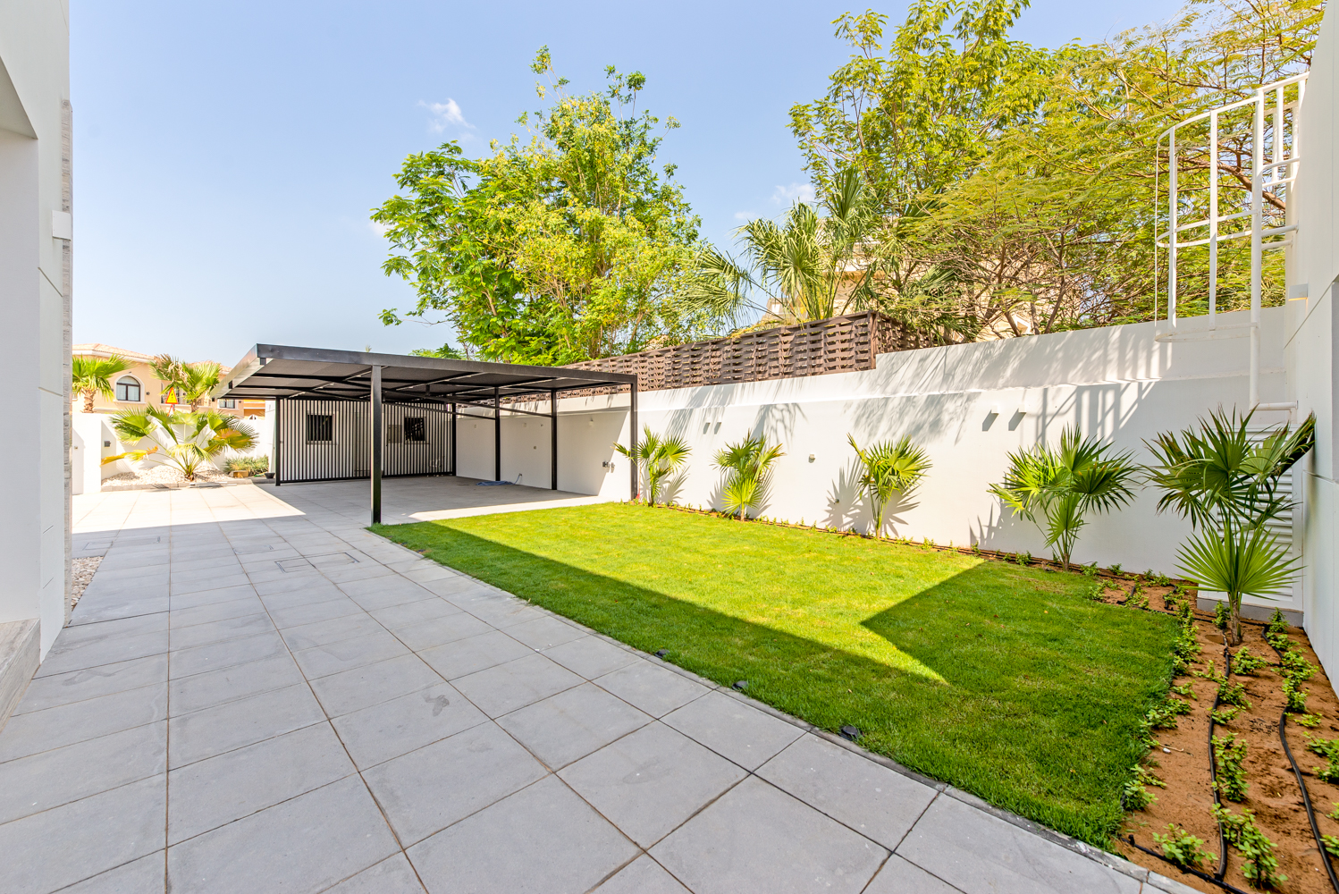 5 Bedrooms Villa in Al Barsha South 2