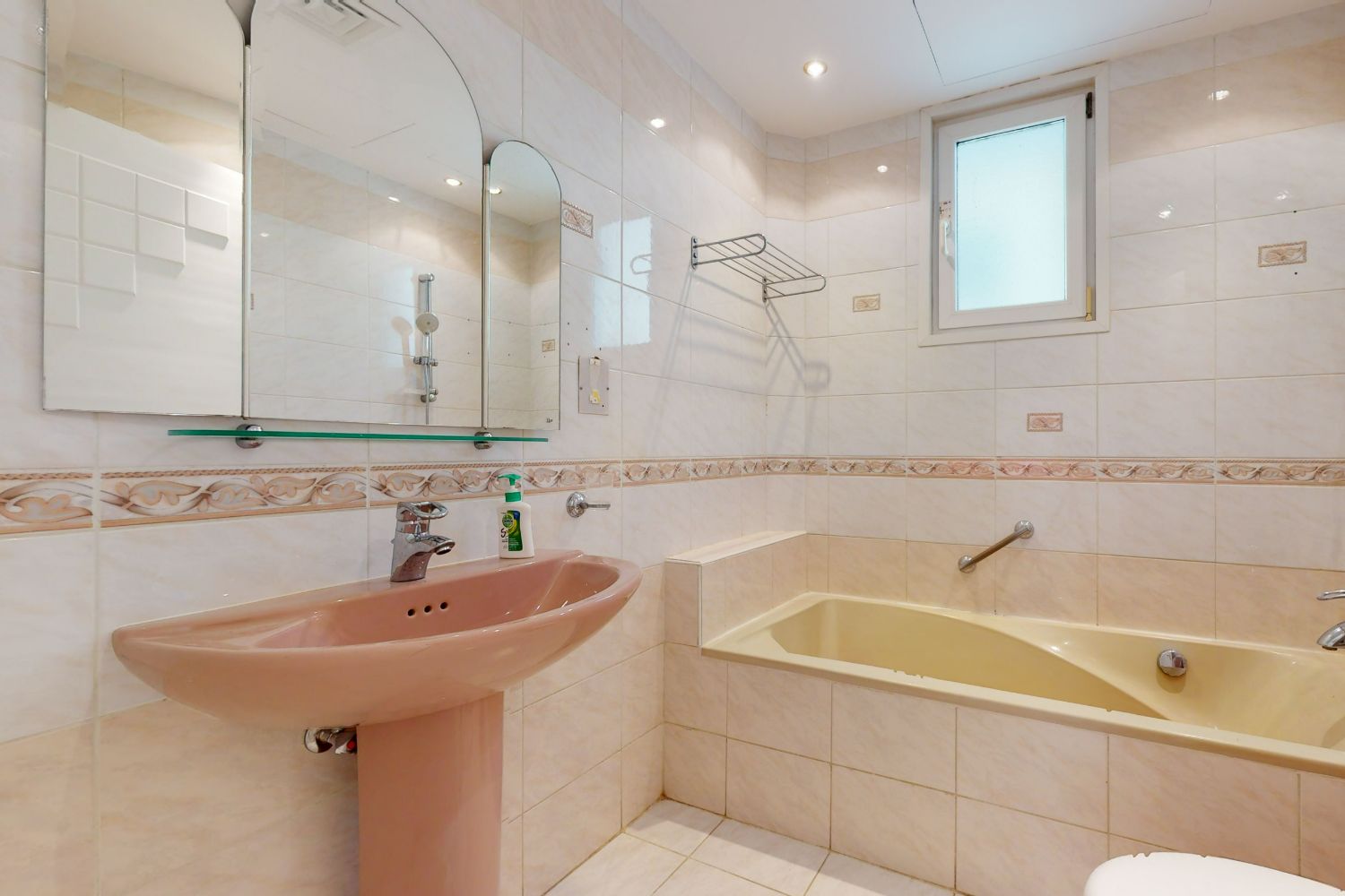 9 Bedrooms Villa in Al Wasl Villas