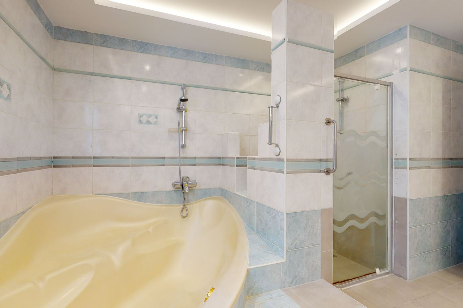 9 Bedrooms Villa in Al Wasl Villas