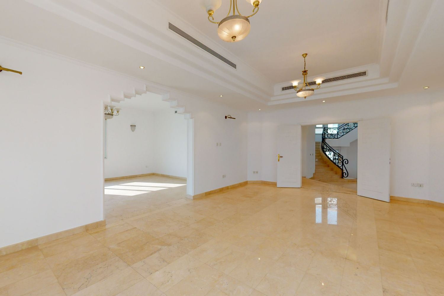 9 Bedrooms Villa in Al Wasl Villas