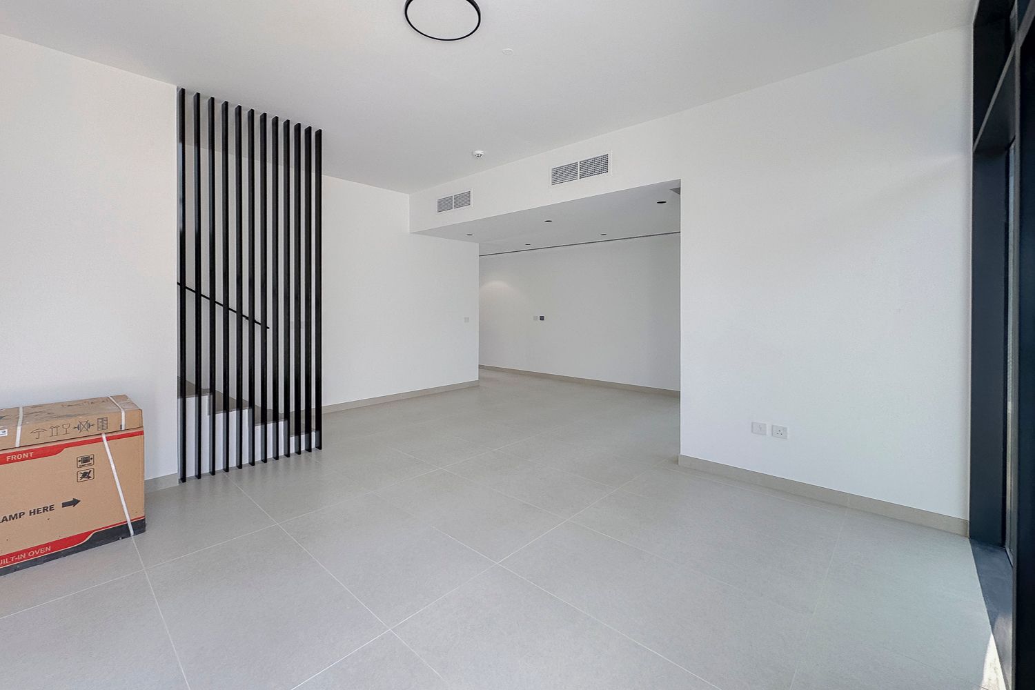 3 Bedrooms Townhouse in Sendian