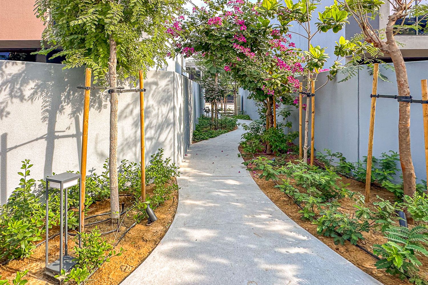 3 Bedrooms Townhouse in Sendian