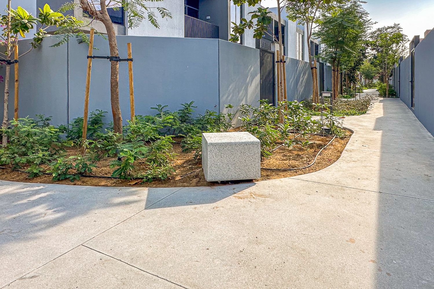 3 Bedrooms Townhouse in Sendian