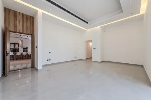 7 Bedrooms Villa in Nad Al Sheba 4