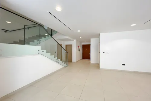 3 Bedrooms Townhouse in Aldhay at Bloom Gardens