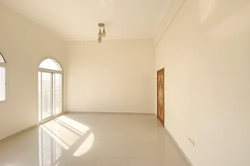 5 Bedrooms Villa in Al Wuheida