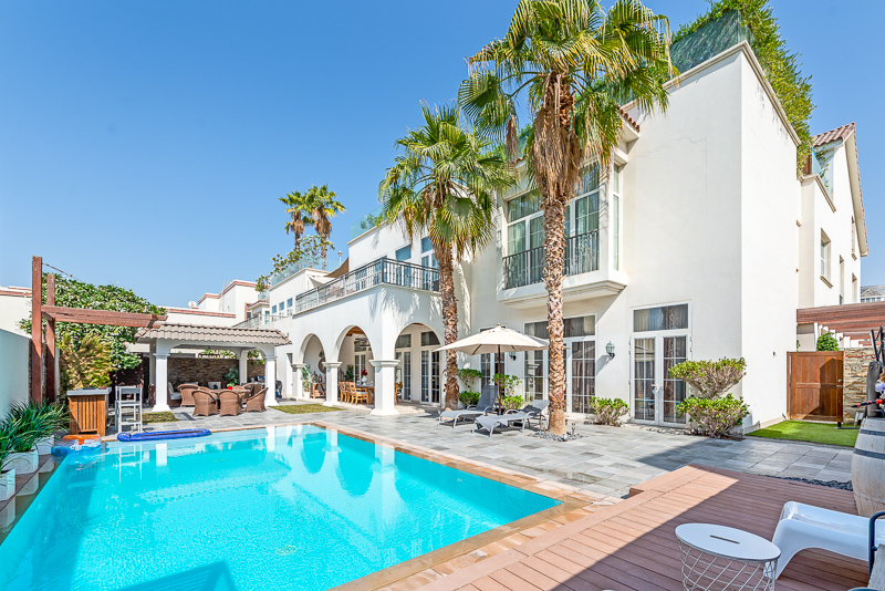 16 Bedrooms Villa in Khalifa City A Villas