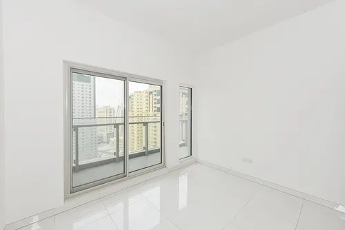 2 Bedrooms Apartment in Al Rayyan Complex