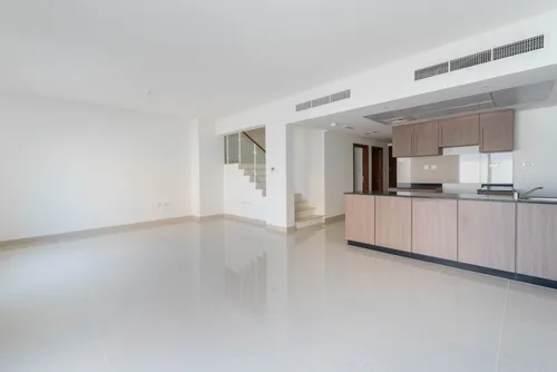 3 Bedrooms Apartment in Manazel Al Reef 2