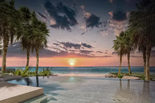 6 Bedrooms Villa in Cote D' Azur Hotel