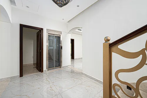 7 Bedrooms Villa in Polo Homes