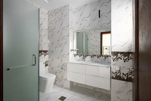 7 Bedrooms Villa in Polo Homes