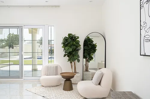 7 Bedrooms Villa in Polo Homes