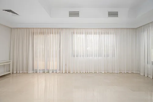 7 Bedrooms Villa in Aseel