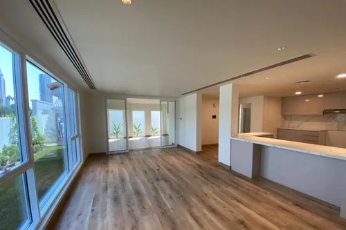 5 Bedrooms Villa in Al Safa 1 Villas