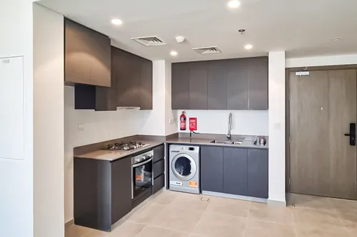2 Bedrooms Apartment in Rove Home Aljada