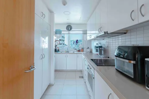 3 Bedrooms Apartment in Al Nada 1