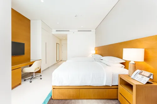 2 Bedrooms Apartment in Jewel Of Creek