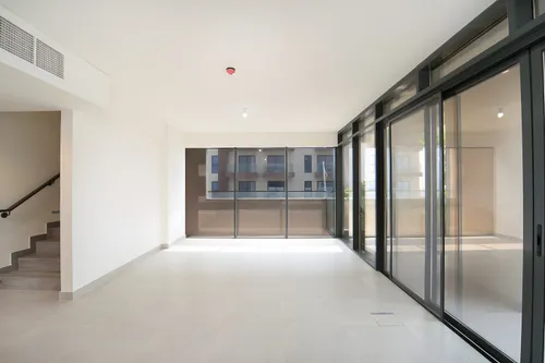 3 Bedrooms Duplex in Soho Square