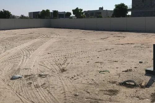  Land in The Dunes