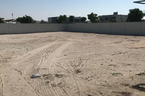  Land in The Dunes