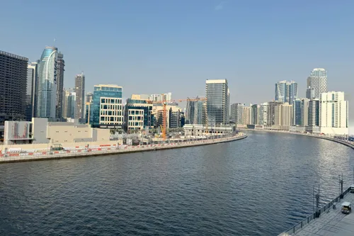2 Bedrooms Apartment in Canal Bay
