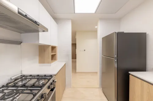2 Bedrooms Apartment in Canal Bay