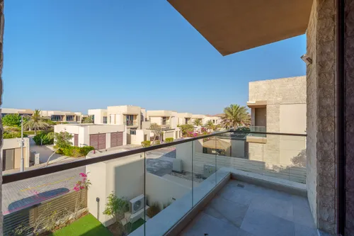 4 Bedrooms Villa in HIDD Al Saadiyat