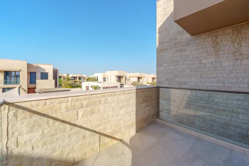 4 Bedrooms Villa in HIDD Al Saadiyat