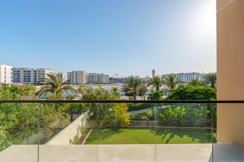 4 Bedrooms Villa in HIDD Al Saadiyat