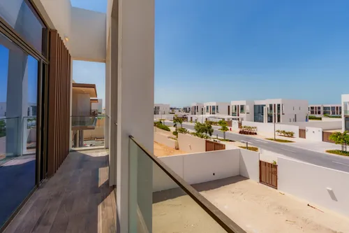 5 Bedrooms Villa in Seef Al Jubail