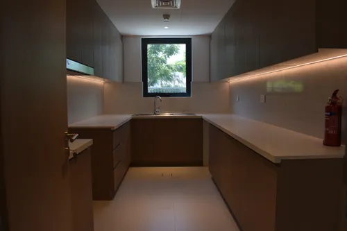 4 Bedrooms Apartment in Sapphire Beach Residence