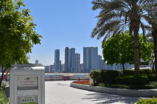 4 Bedrooms Apartment in Sapphire Beach Residence