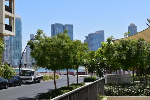 4 Bedrooms Apartment in Sapphire Beach Residence