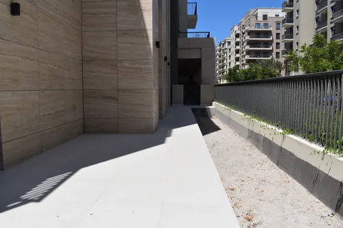 4 Bedrooms Apartment in Sapphire Beach Residence