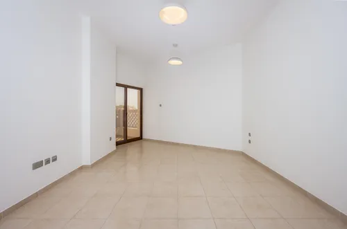 1 Bedroom Apartment in Blue Reef building