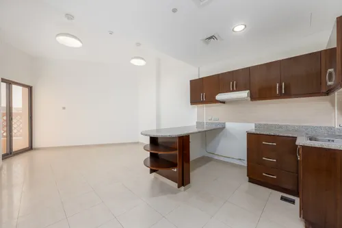 1 Bedroom Apartment in Blue Reef building
