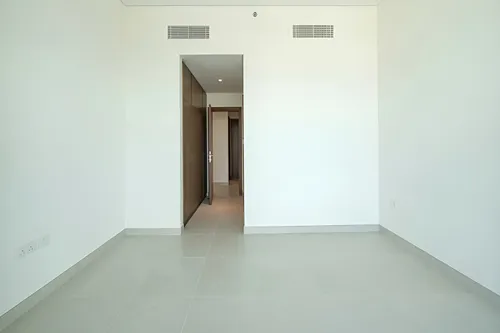 3 Bedrooms Apartment in Canal Front Residence 6